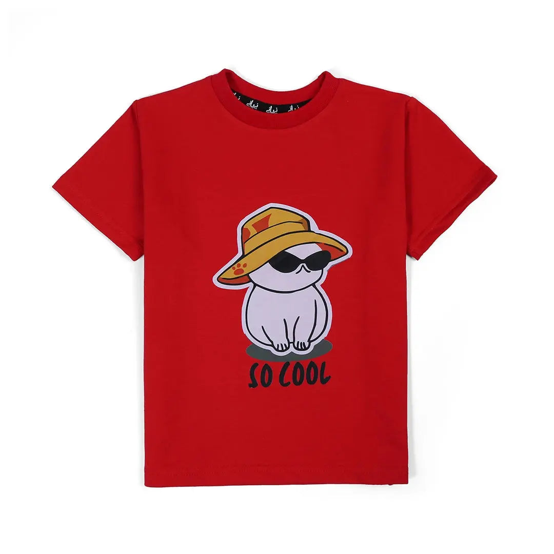 Cool & Comfy Red Cat T-Shirt - Niyaney Clothing
