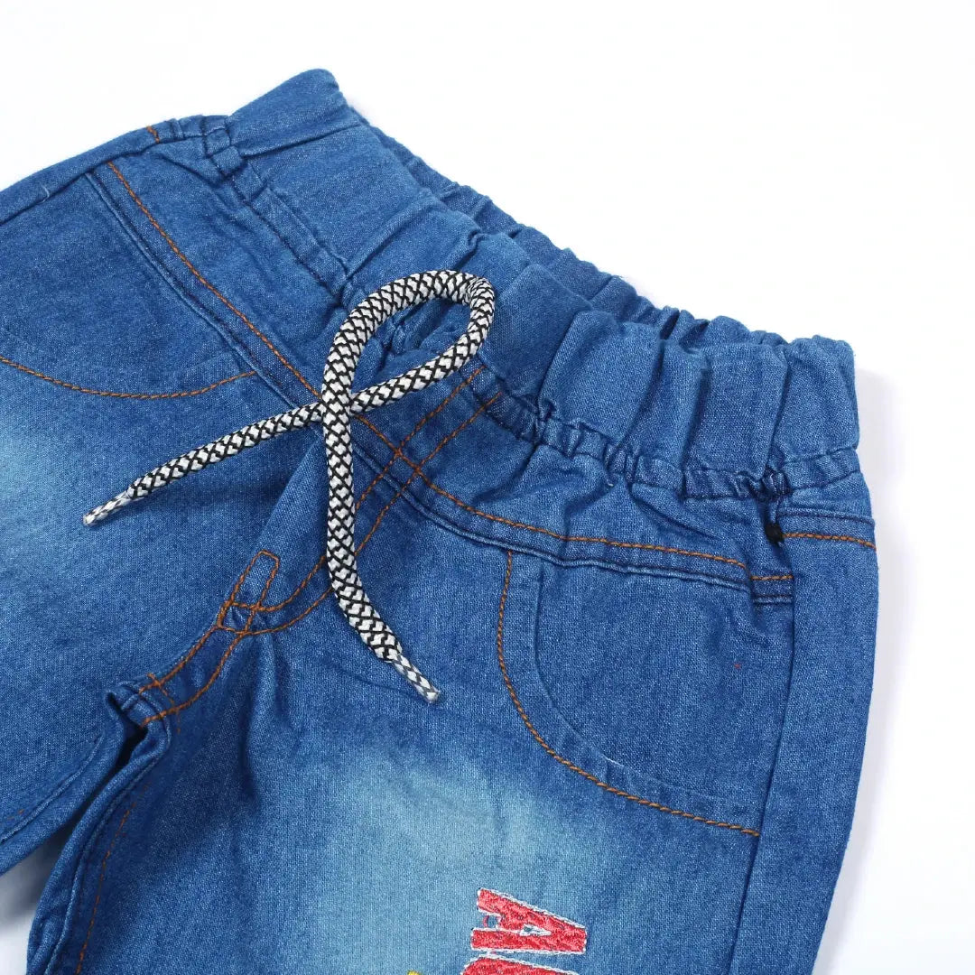 Stylish Red Sleeveless Shirt & Blue Jean Shorts Set - Niyaney Clothing