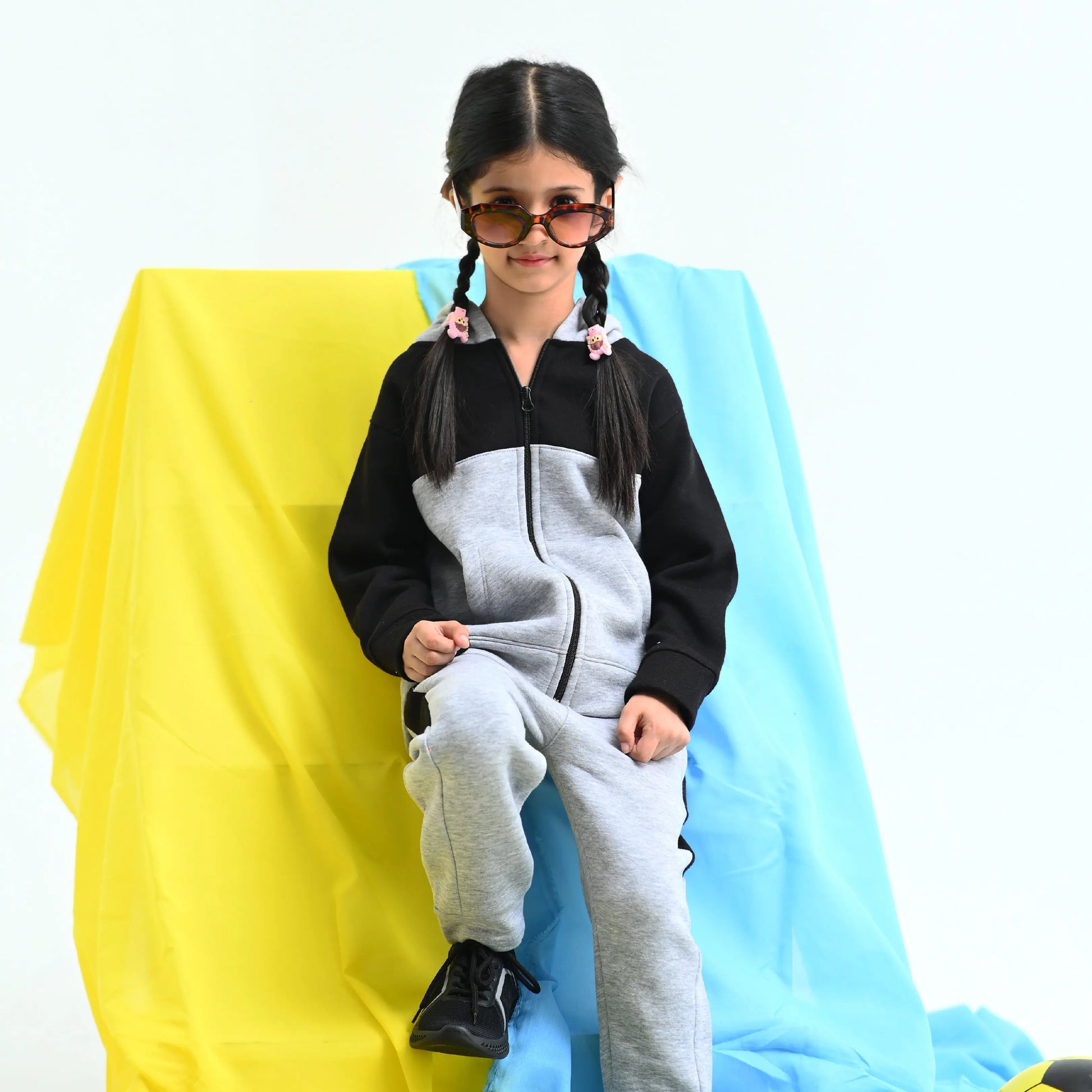 Unisex Grey Black Tracksuit - Niyaney Clothing